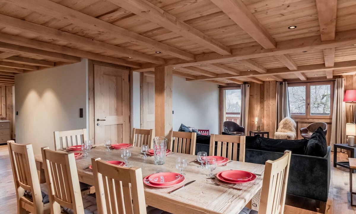 Saint-Nicolas-de-Veroce Apartment | Renovated chalet for 10 pers., St-Gervais, balcony, parking