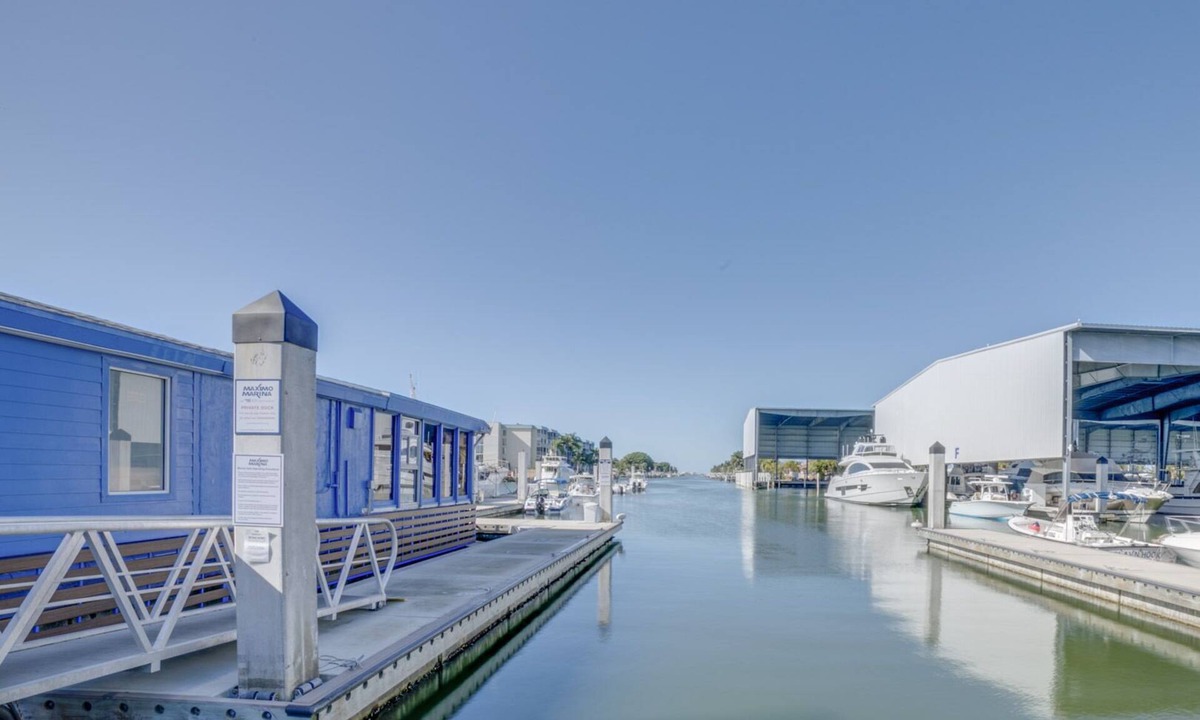 St. Petersburg Condo | Renovated 2 bed 2 bath condo with marina view