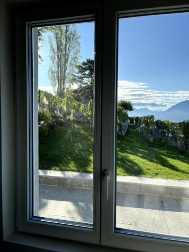 Cully Apartment | Renovated APT with panoramic view