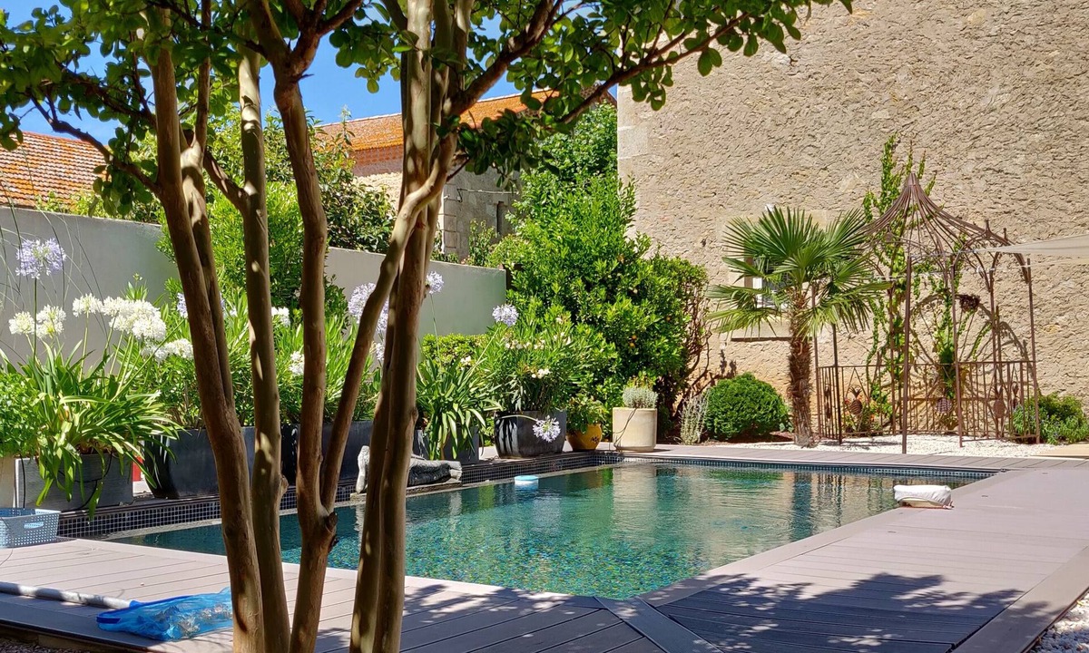 Beziers House | Renovated chapel, private pool, A/C, next Canal du midi