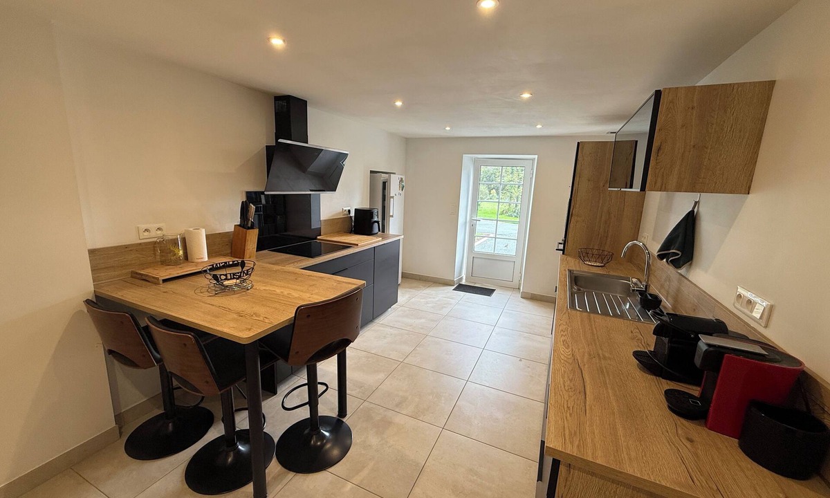 Rouffiac House | Renovated Charentaise house 85m2