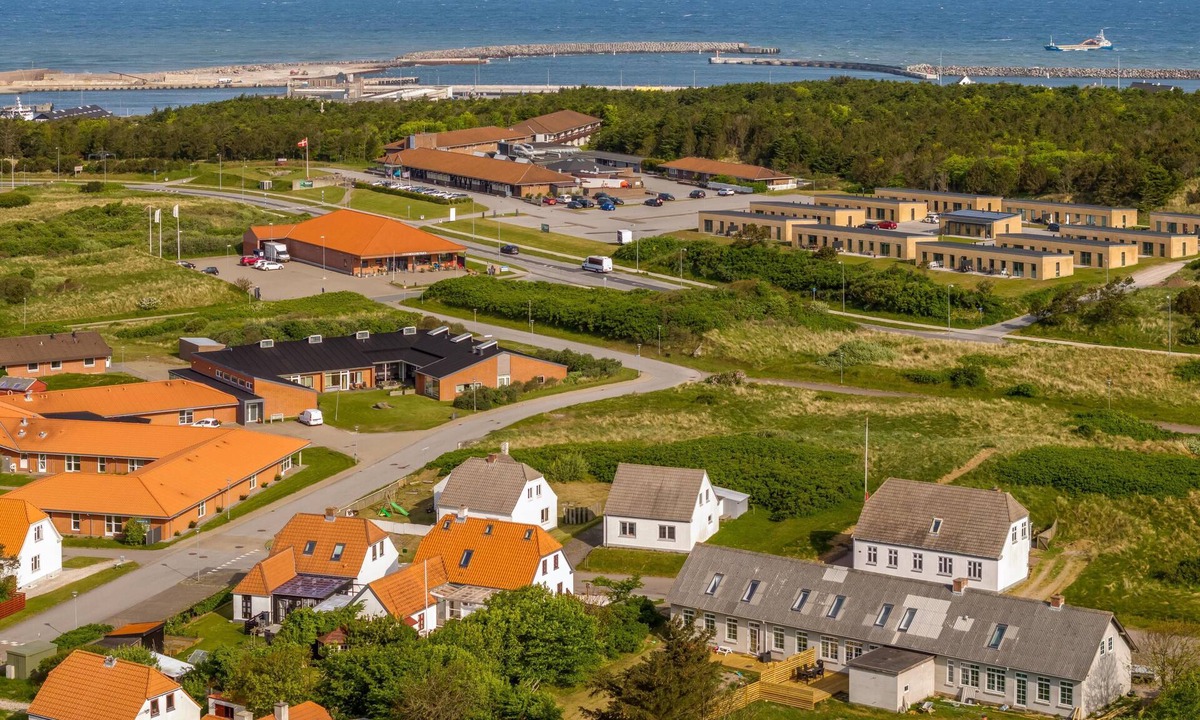 Hanstholm House | Renovated holiday home with free consumption, close to the North Sea and the.
