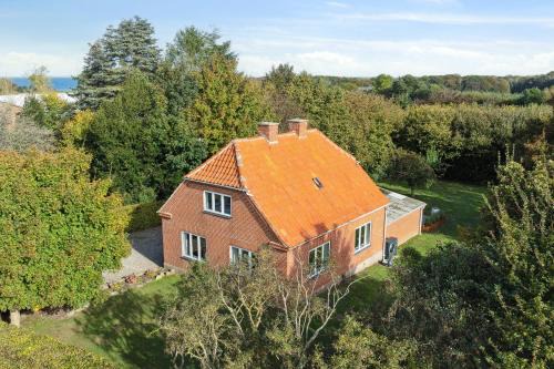 Skovbyballe House | Renovated Home In Rural Idyll Close To The Beach