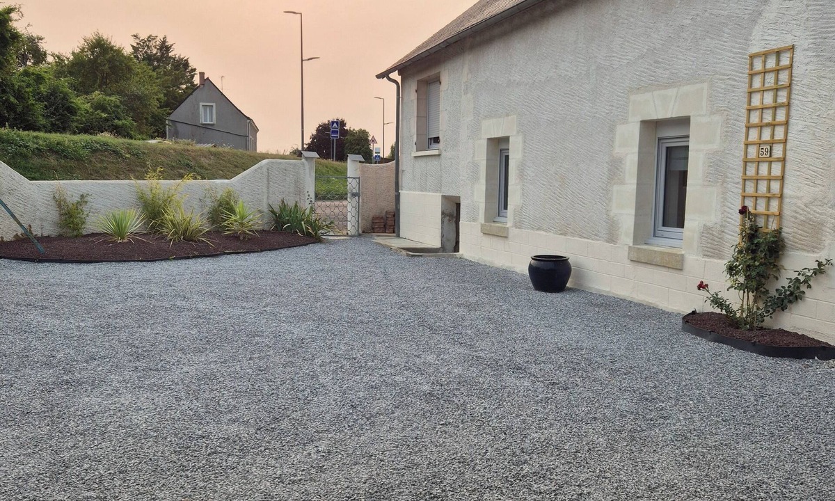 Sache House | Renovated house on the Route des Châteaux