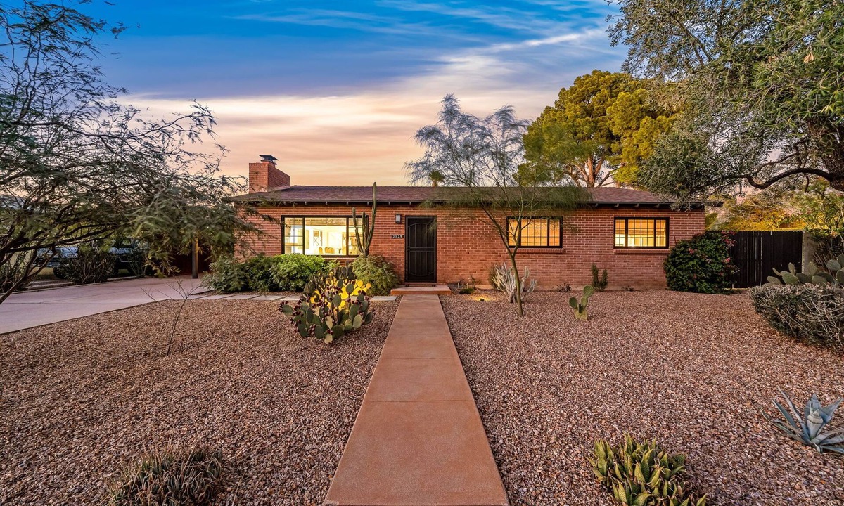 Tucson House | Renovated Southwest Home