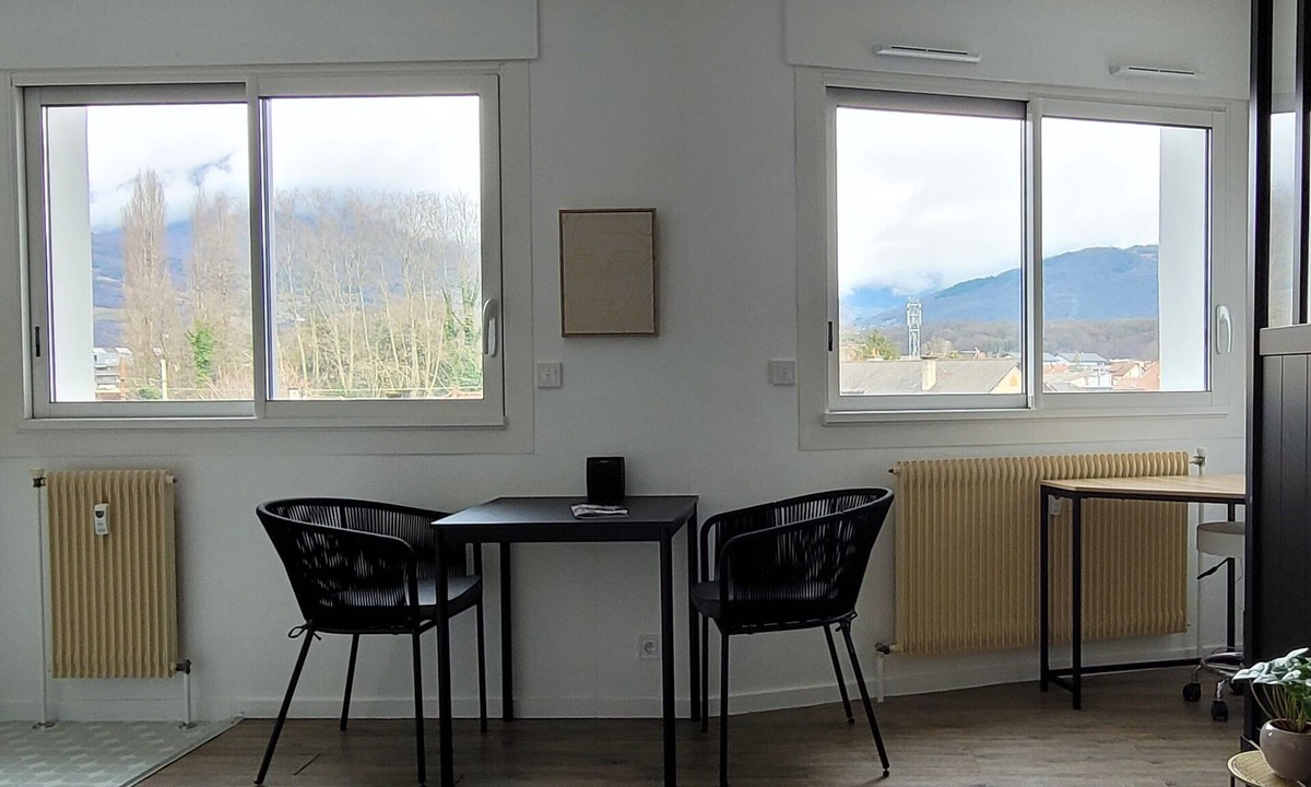Barberaz Apartment | Renovated studio with mountain view - Centre Chambéry