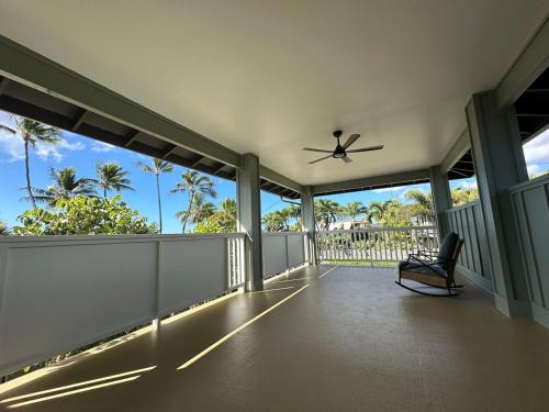 Ewa House | Renovated WFH with private beach access