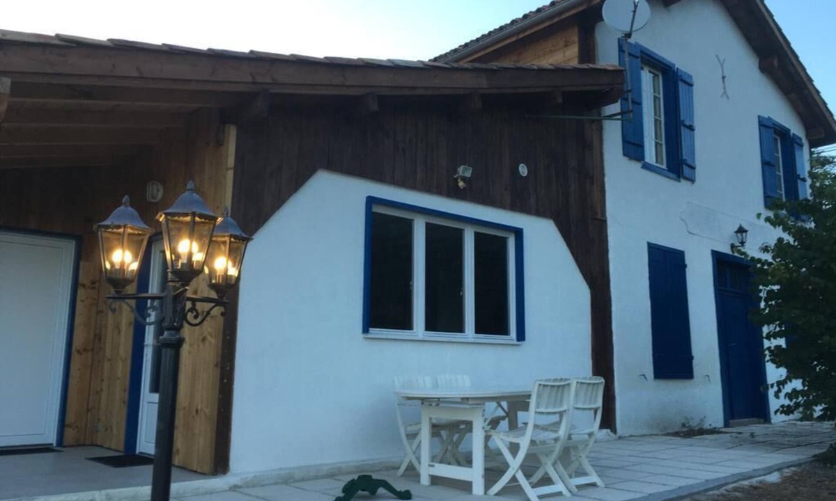 Arx House | Renoviertes Waldhotel in der Gascogne- Haustierfreundlich und Romantisch