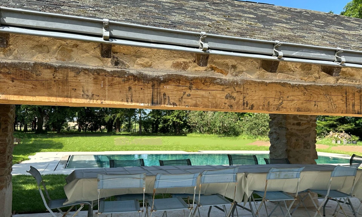 Saint-Denis-d'Anjou House | Rent domain : 3 houses, 17 beds, swimming pool, wood, pond