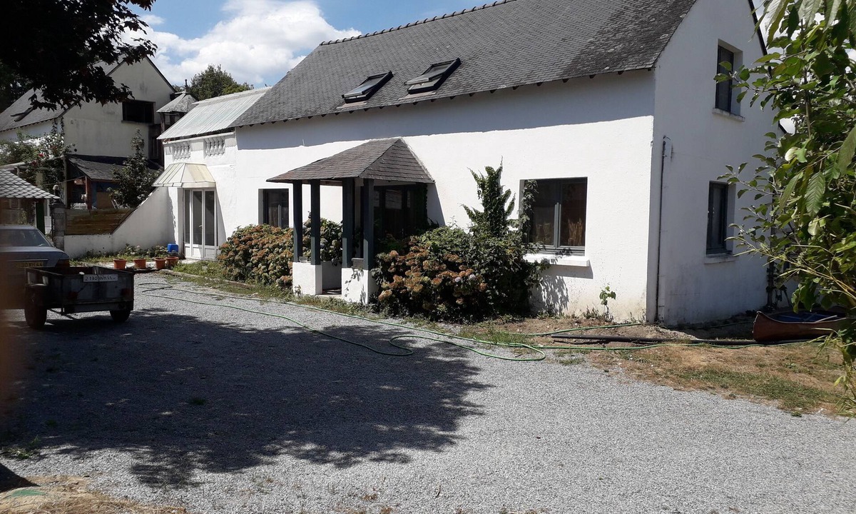 Treillieres House | Rent House