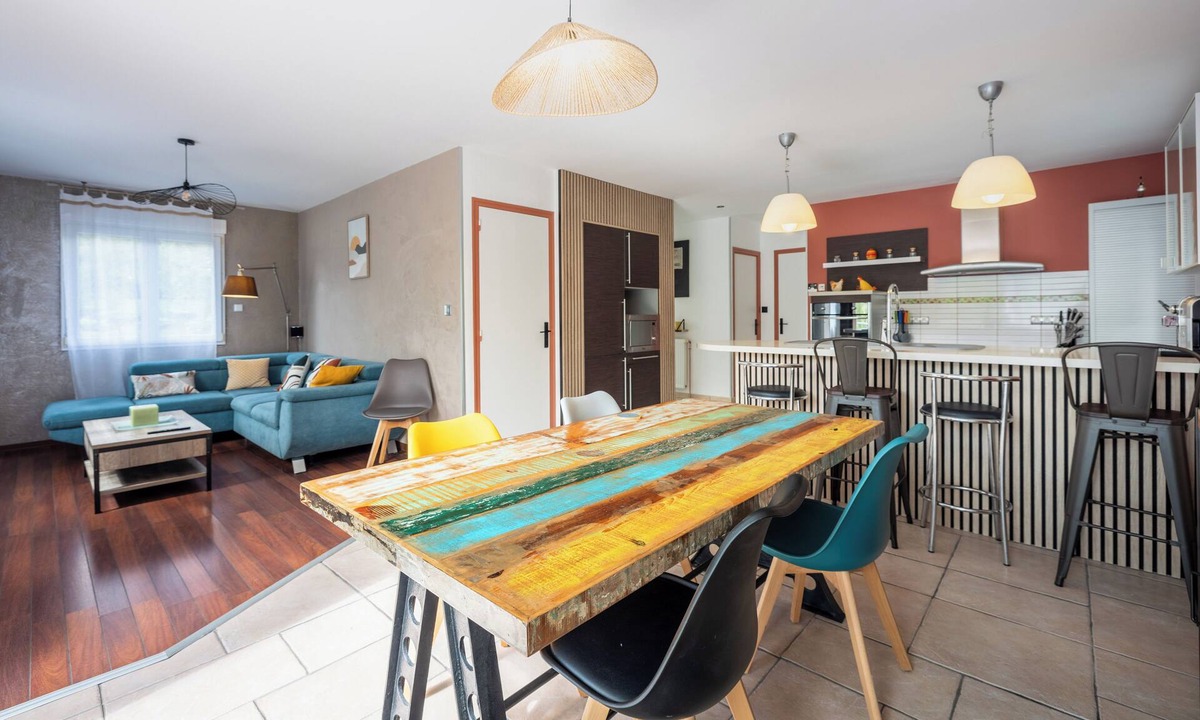 Ambacourt House | Rent house mirecourt close to circuit de juvaincourt .animaux accep