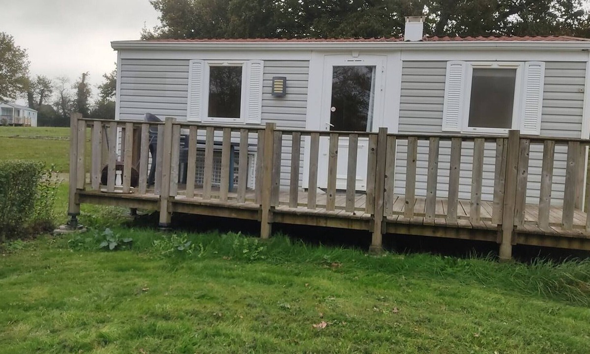 Sainte-Reine-de-Bretagne House | Rental Mobile Home, Terrace, 2 Bedrooms