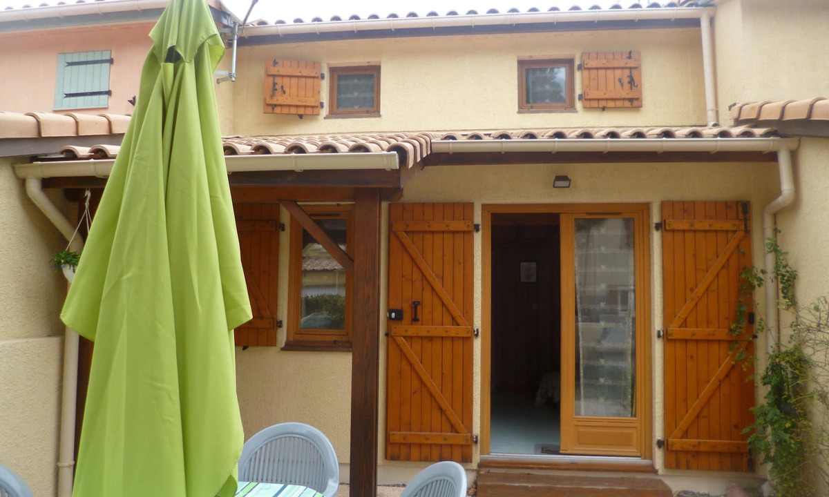 Saint-Pierre-la-Mer Cabin | Rental villa 800 meters from the beach in St Pierre la Mer