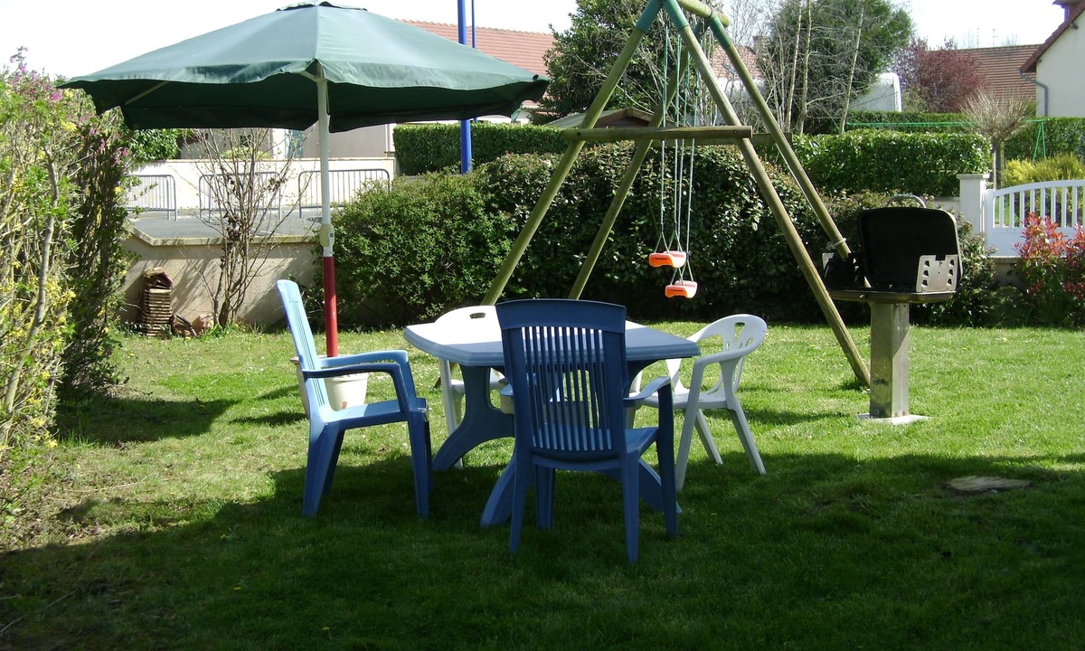 Demouville Apartment | Rental with garden for 4 people located between CAEN and the beaches