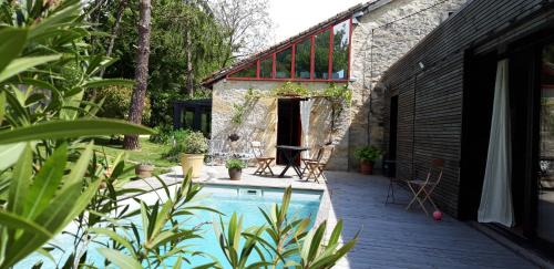 Lissac-et-Mouret House | Repos et decouverte