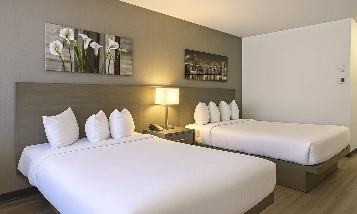 Desjardins Hotel | Repotel Levis