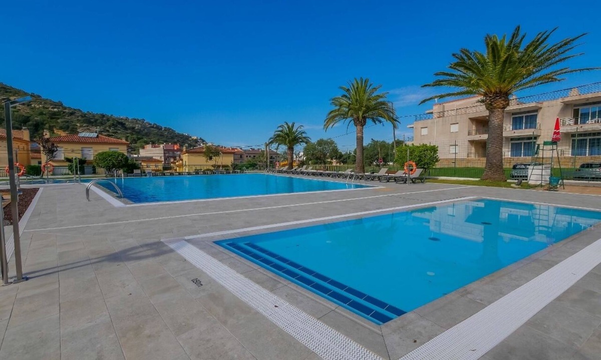 El Mas Oliva Resort | Rescator Resort 102 - Two Bedroom Resort, Sleeps 6