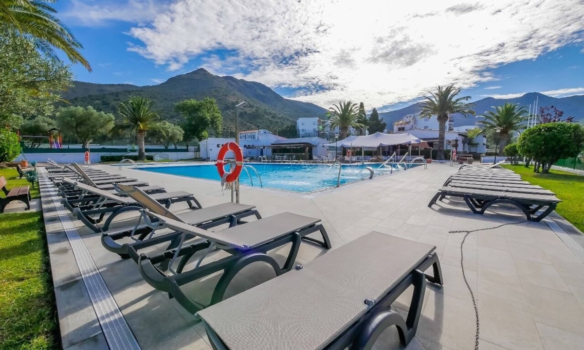 El Mas Oliva Apartment | Rescator Resort 203 - Two Bedroom Apartment, Sleeps 6