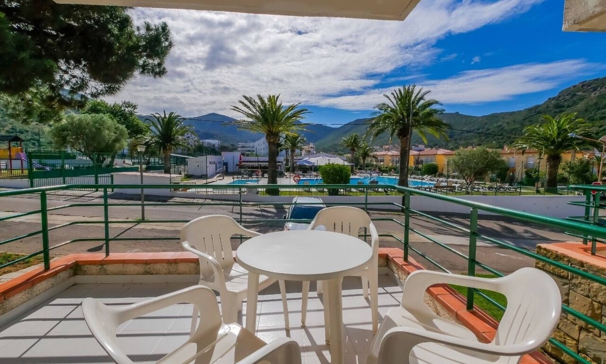 El Mas Oliva Apartment | Rescator Resort 210 - One Bedroom Apartment, Sleeps 4