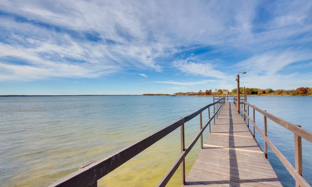 Cayuga Apartment | Reservoir Access: Pet-Friendly Kerens Cabin!