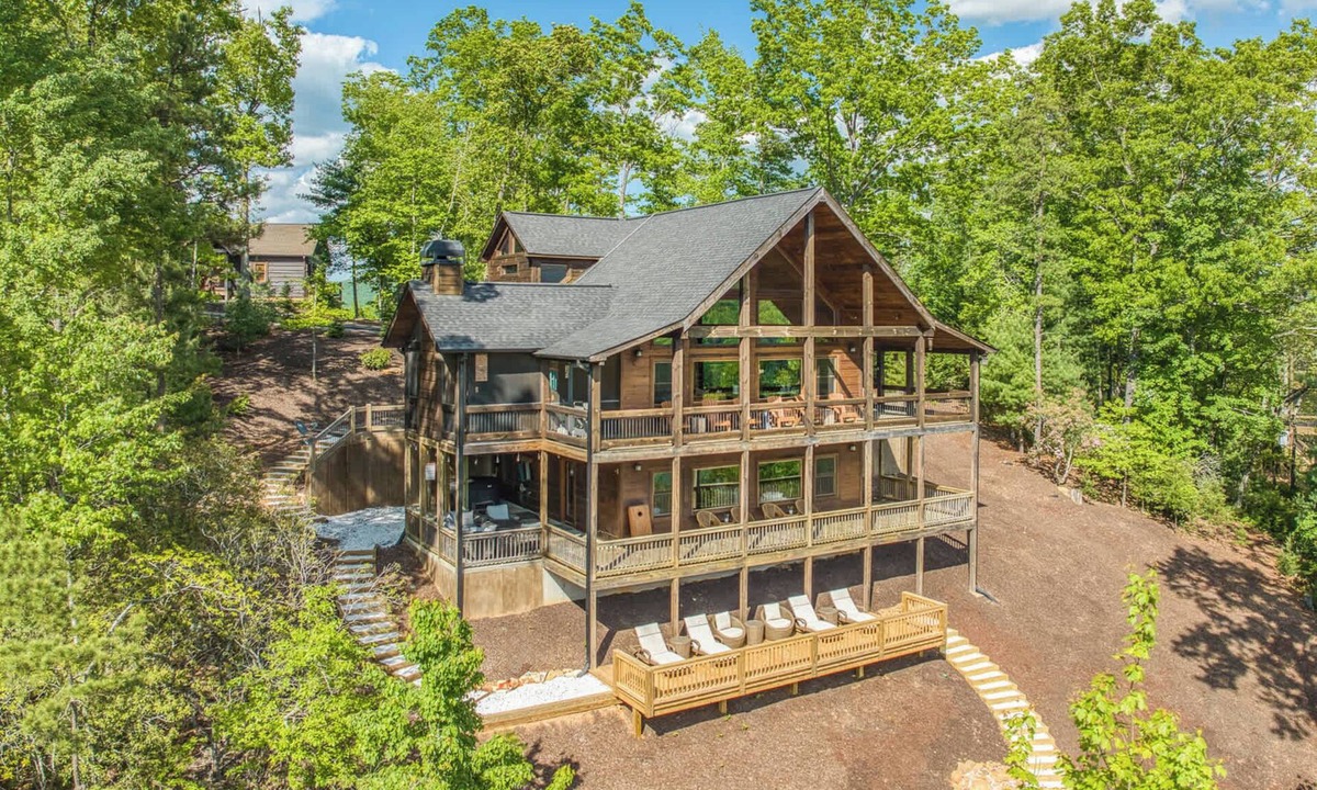 Aska Cabin | Reset Ridge - Mountain view, hot tub, fire pit