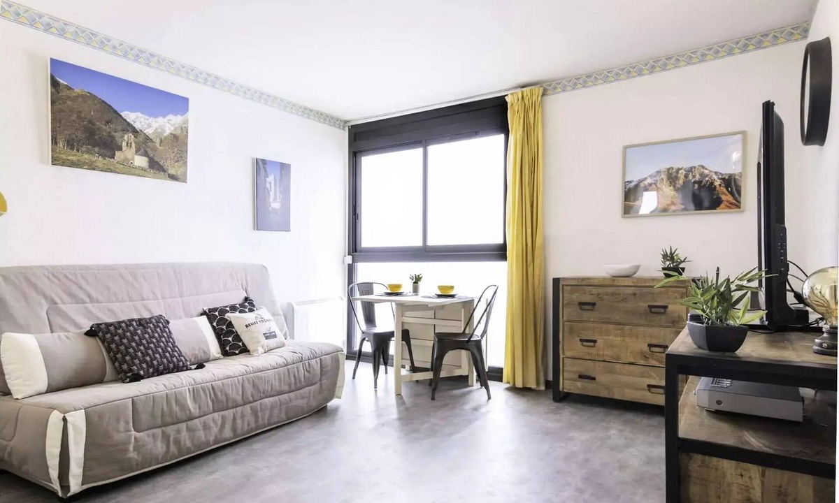 Pla d'Adet Apartment | Residence Armazan G - Superb Studio Ski slopes feet