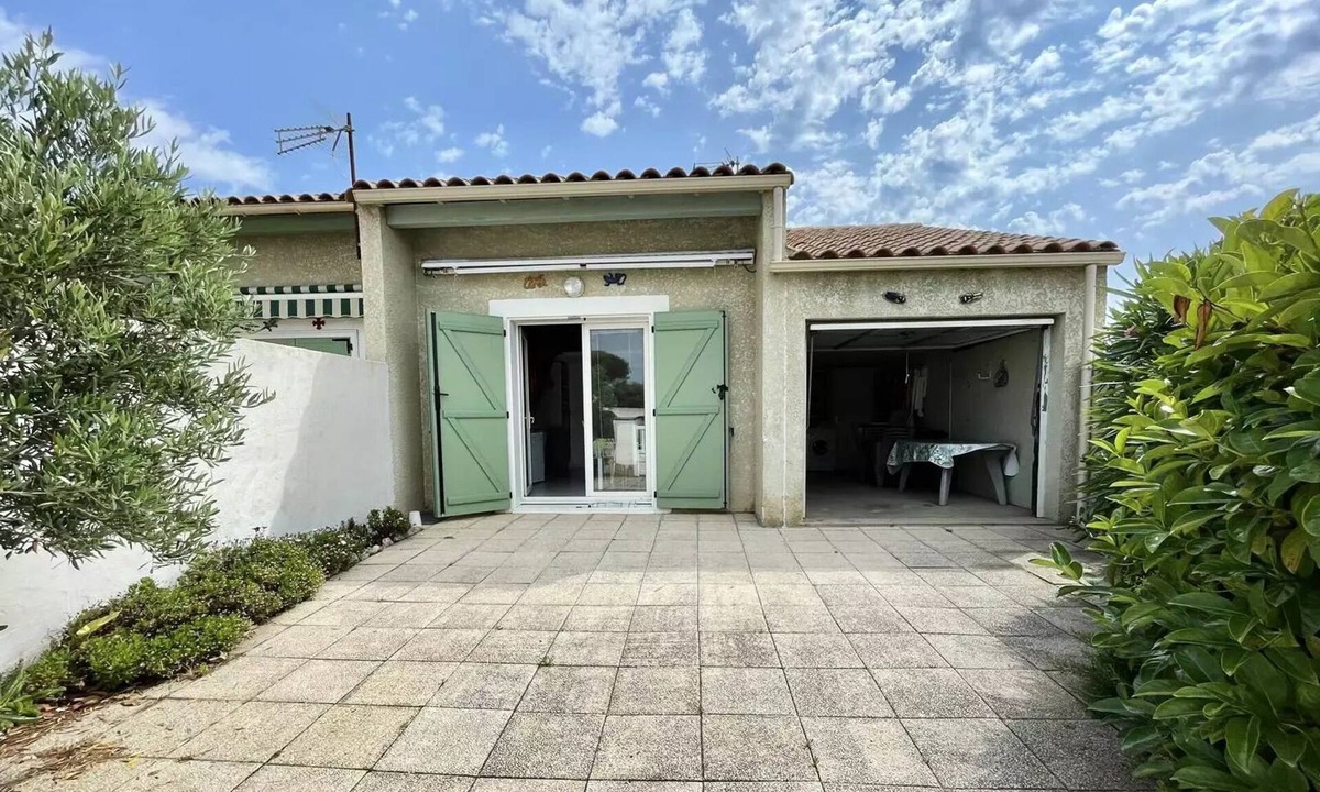 Port-la-Nouvelle Villa | Residence Cap Soleil 3 - Houses & Villas for 4 People