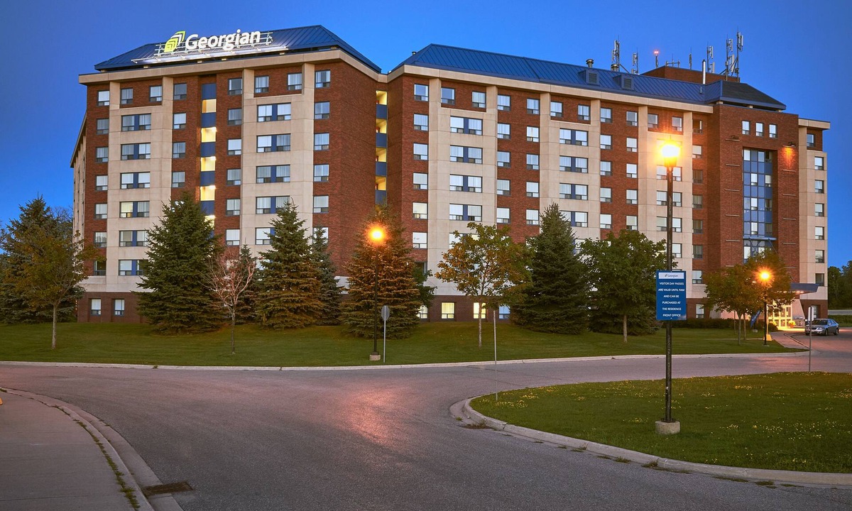 Barrie Apartment | Residence & Conference Centre - Barrie