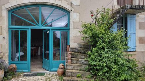 Entrains-sur-Nohain House | Residence de la demi-lune