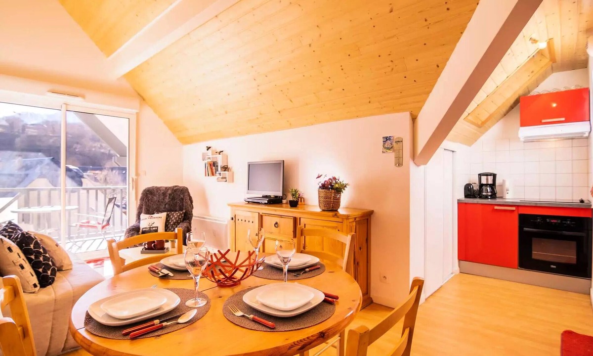 Vielle-Aure Apartment | Residence Hameau Du Pre Clos - Rental Vielle Aure for 6 persons