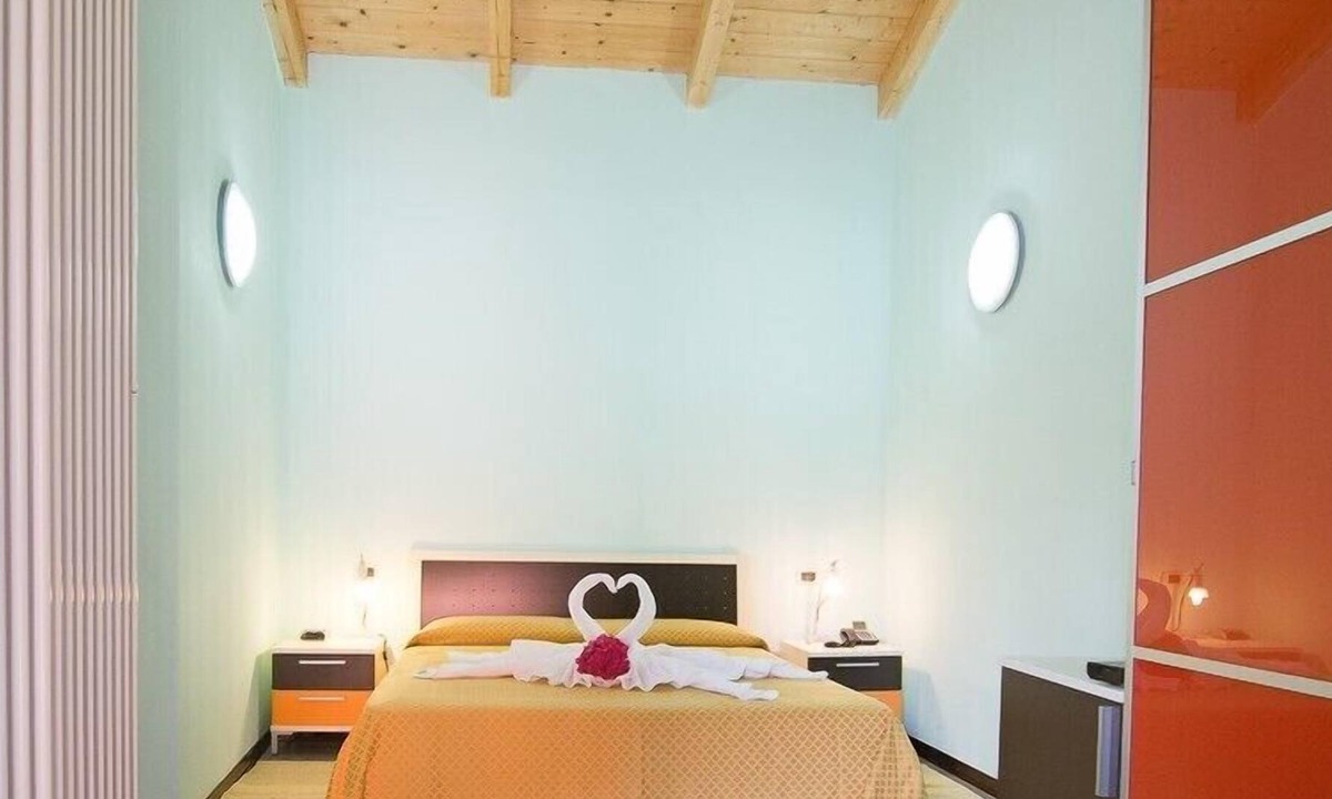 Crescentino House | Residence I Cigni