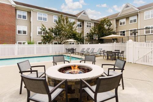 Foxboro Hotel | Residence Inn by Marriott Boston Foxborough