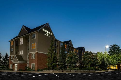 Whitby Hotel | Residence Inn by Marriott Whitby