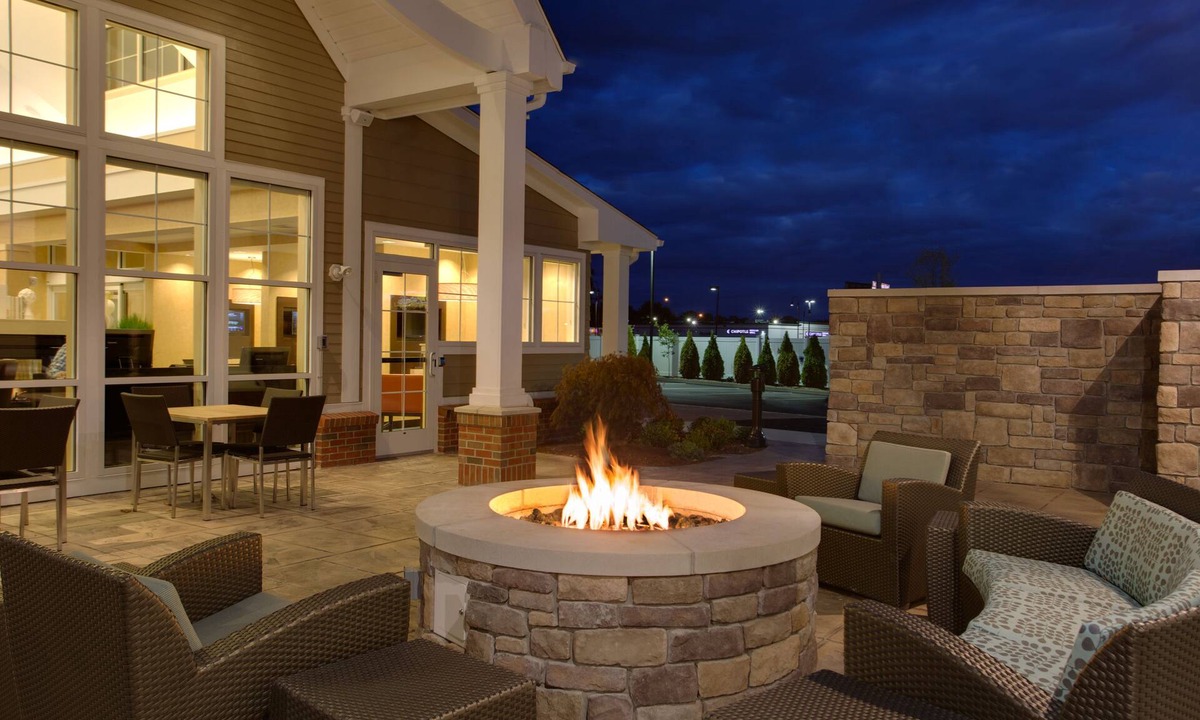 Chicopee Hotel | Residence Inn Springfield Chicopee