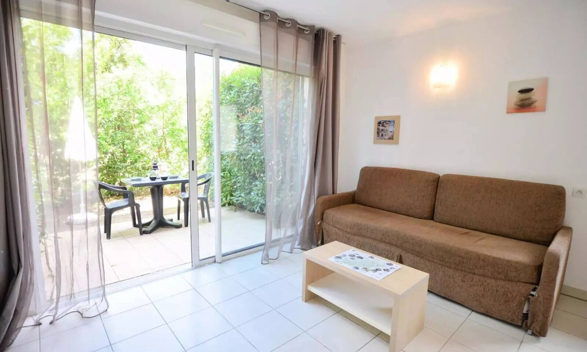 Azille Apartment | Residence Le Château de Jouarres * - Studio 2 people