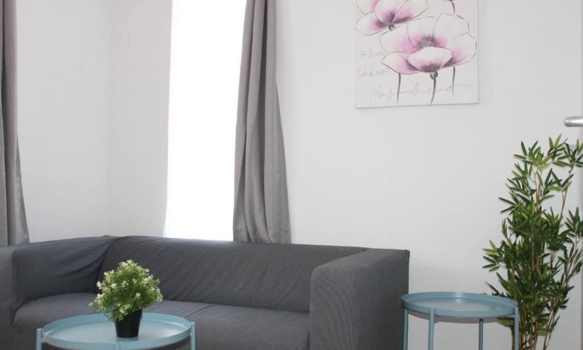 Valenciennes Apartment | RESIDENCE MILA - 7 - HYPER CENTER - TRAMWAY