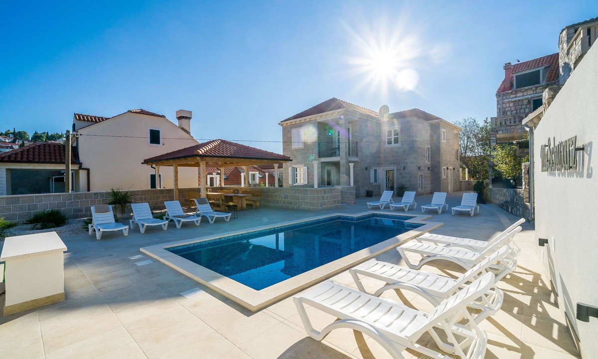 Cavtat Old Town Apartment | Residence & Pool Villa Schwarz Suites - Superior Studio Apartment with Balcony and Sea View