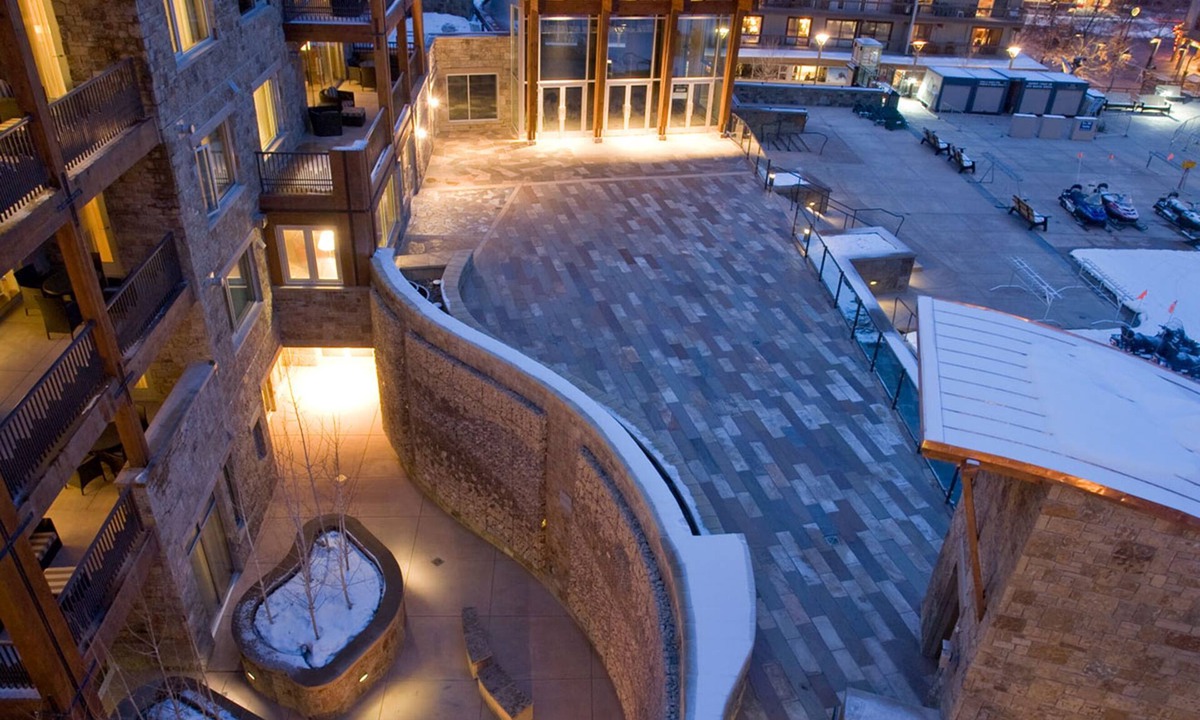 Downtown Hotel | Residences at the Little Nell