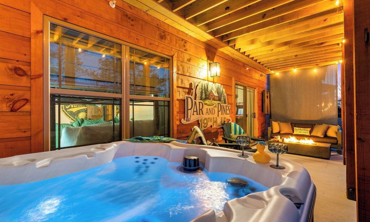 Hollister Cabin | Resort cabin with Hot Tub, Indoor Pool, Near Golf