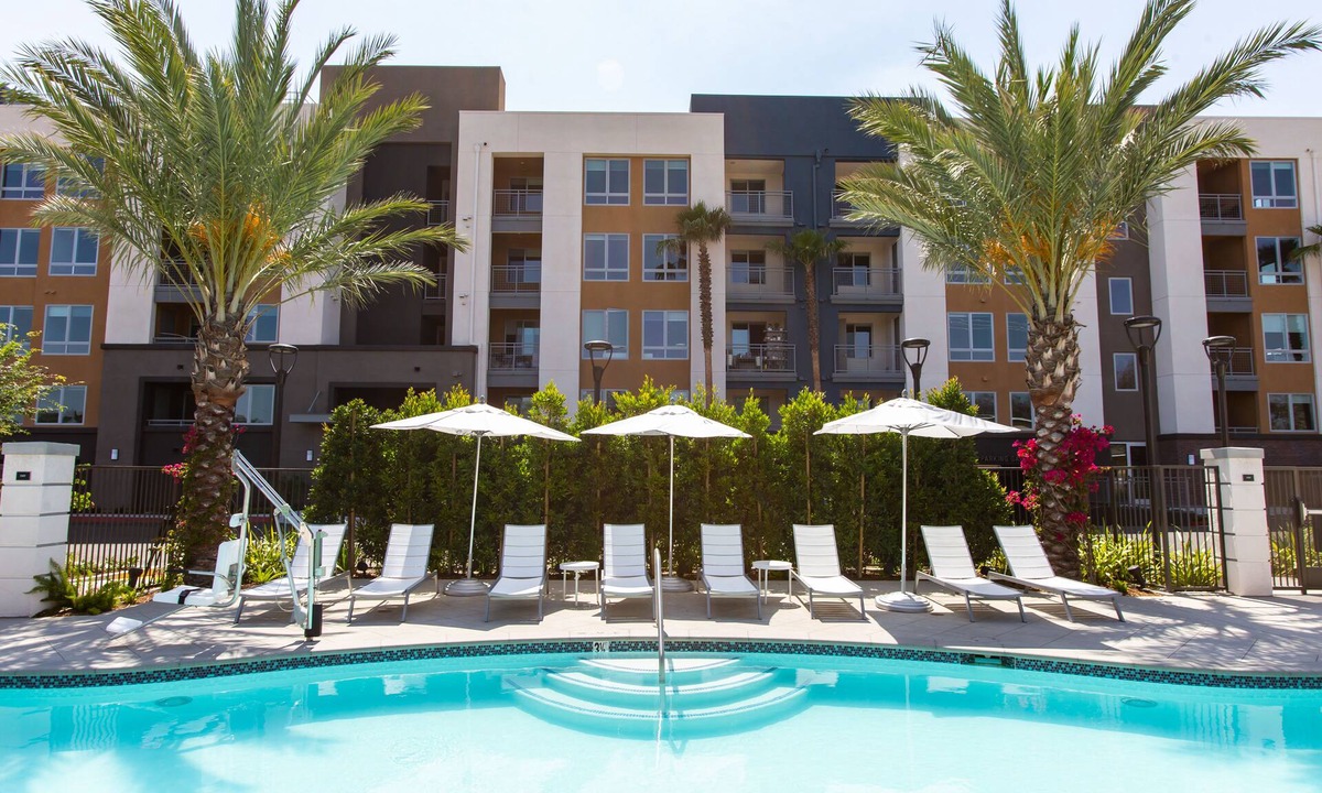 Fullerton Apartment | Resort-Style Condo Near Disney