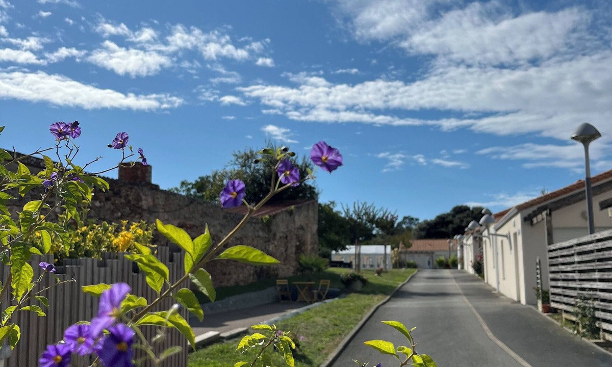 Olonne-sur-Mer House | Ressourcez Vous Dans ce Havre de Paix