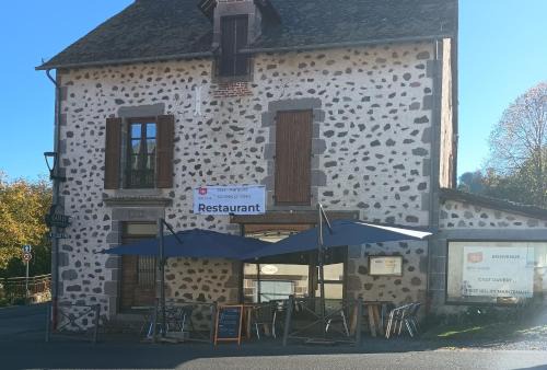 Saint-Simon House | Rest'ô Bar Les 2 Ponts