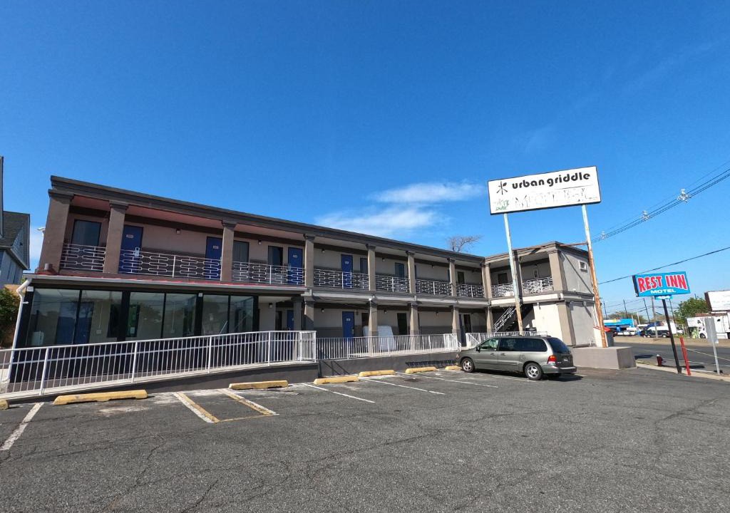 Elizabeth Hotel | Rest Inn - Elizabeth