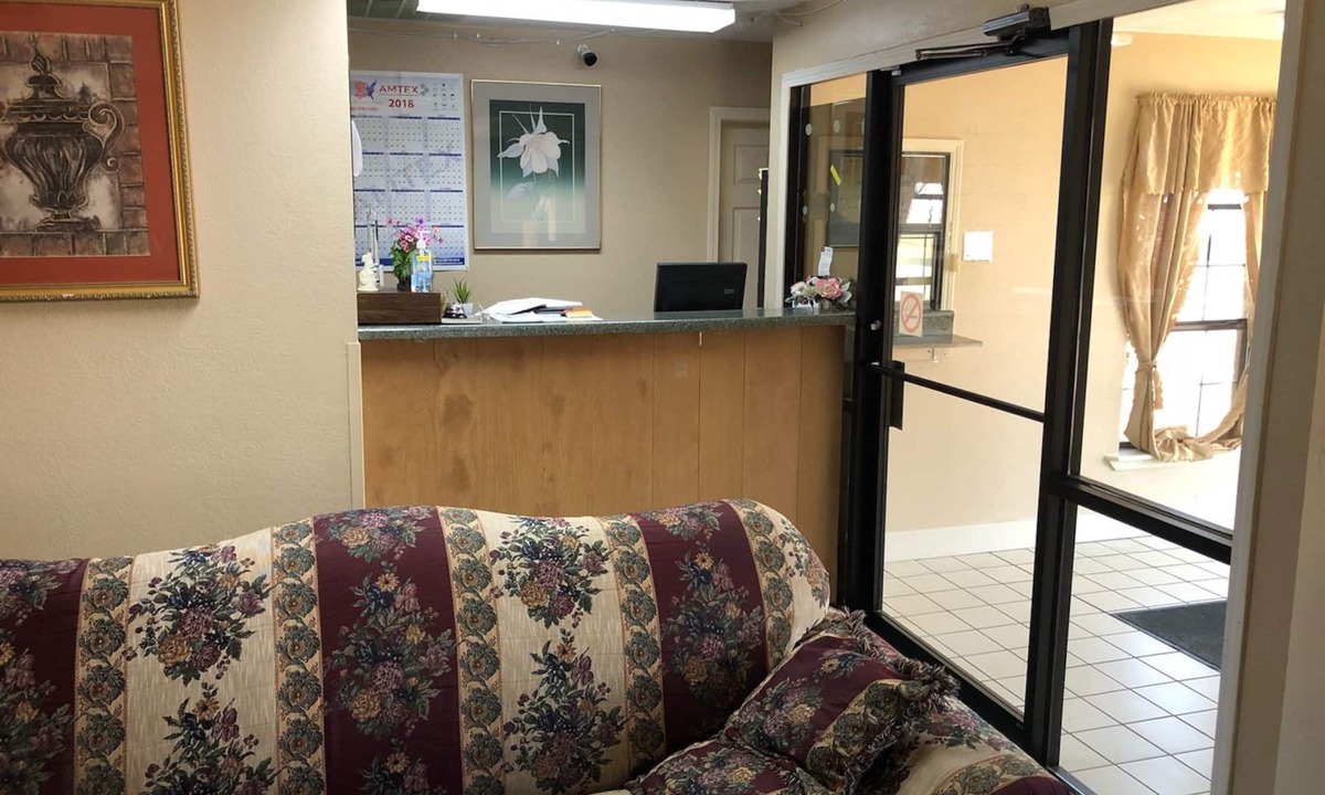 Palestine Hotel | Rest Inn Motel