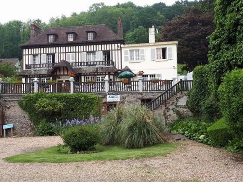 Fatouville-Grestain Bed & Breakfast | Restaurant & Chambres d'Hôtes L'Eau Vive