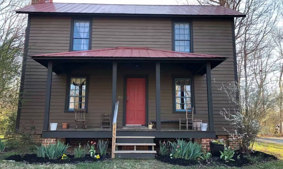 Burlington House | Restored 1880 Mill Home in Glencoe w/AC