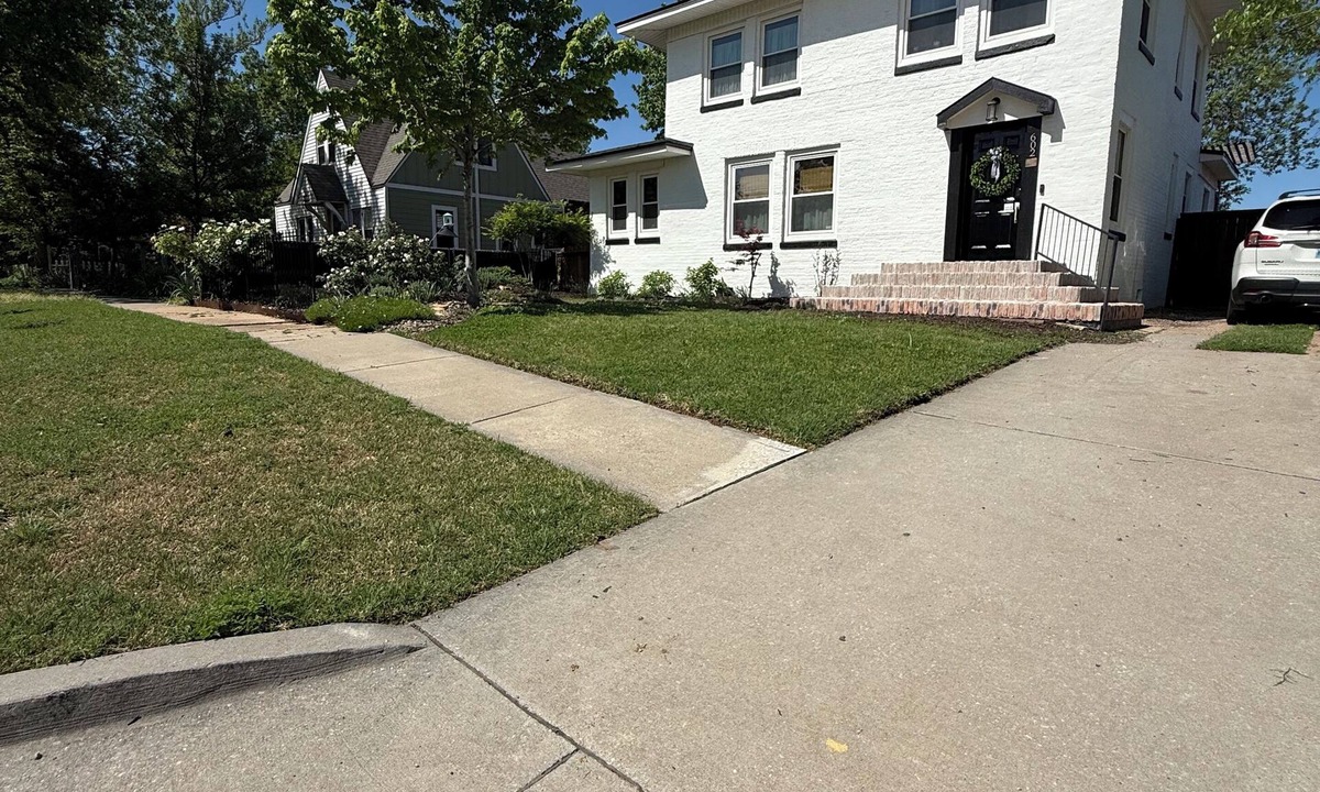 Norman House | Restored 1935, 3-bedroom house, less than a mile to campus & downtown