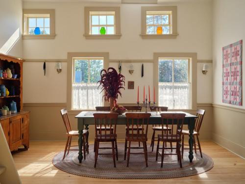 Center Lovell House | Restored Farmhouse Near Kezar Lake & Country Club