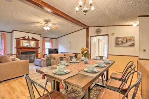 Lebanon Apartment | Reteat on 45 Acres! Spacious Family Apt in Lebanon
