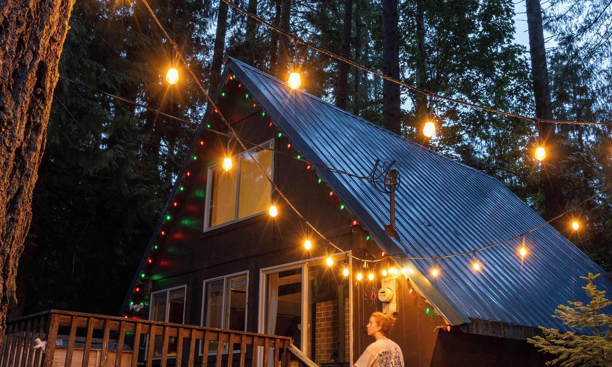 Skykomish Cabin | Retro A-Frame Hot Tub Firepit Stevens Pass